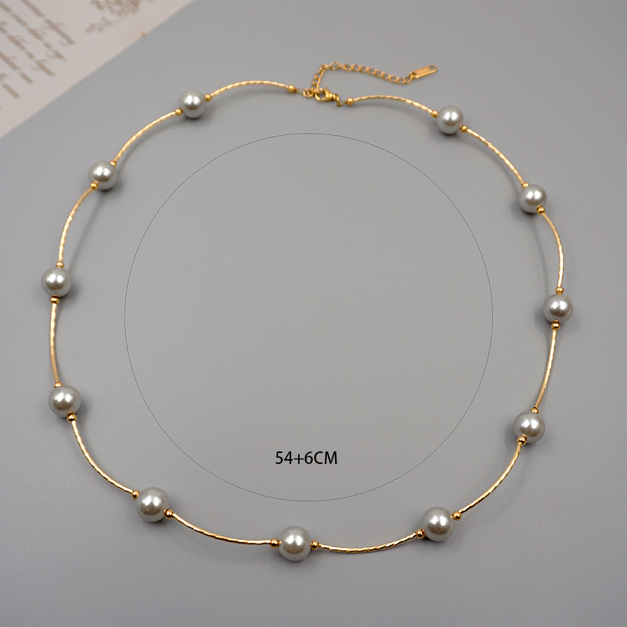 Wholesale Classic Style Solid Color Imitation Pearl Titanium Steel Copper Beaded Plating Gold Plated Necklace display picture 6