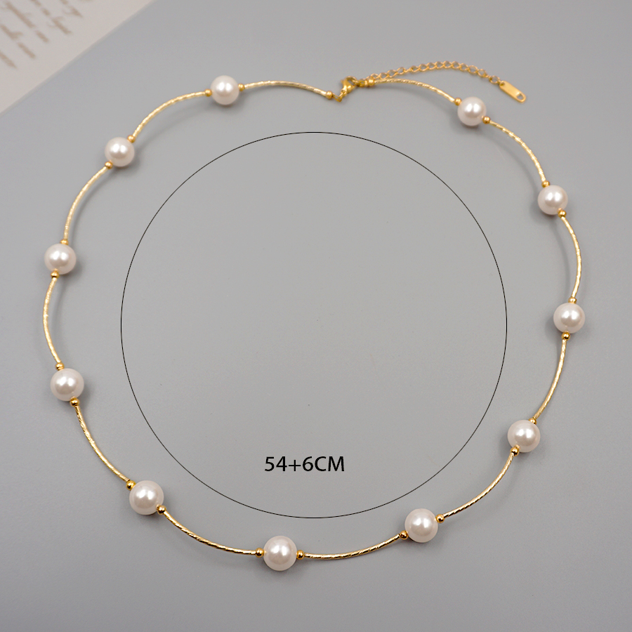 Wholesale Classic Style Solid Color Imitation Pearl Titanium Steel Copper Beaded Plating Gold Plated Necklace display picture 7