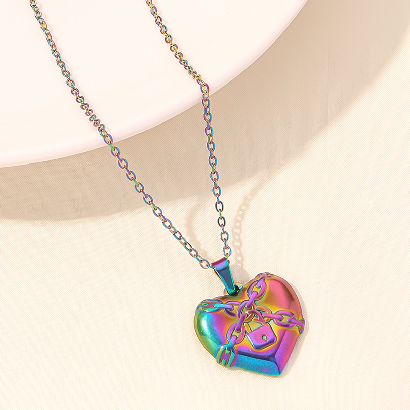 304 Stainless Steel Elegant Cute Luxurious Plating Heart Shape Pendant Necklace display picture 39
