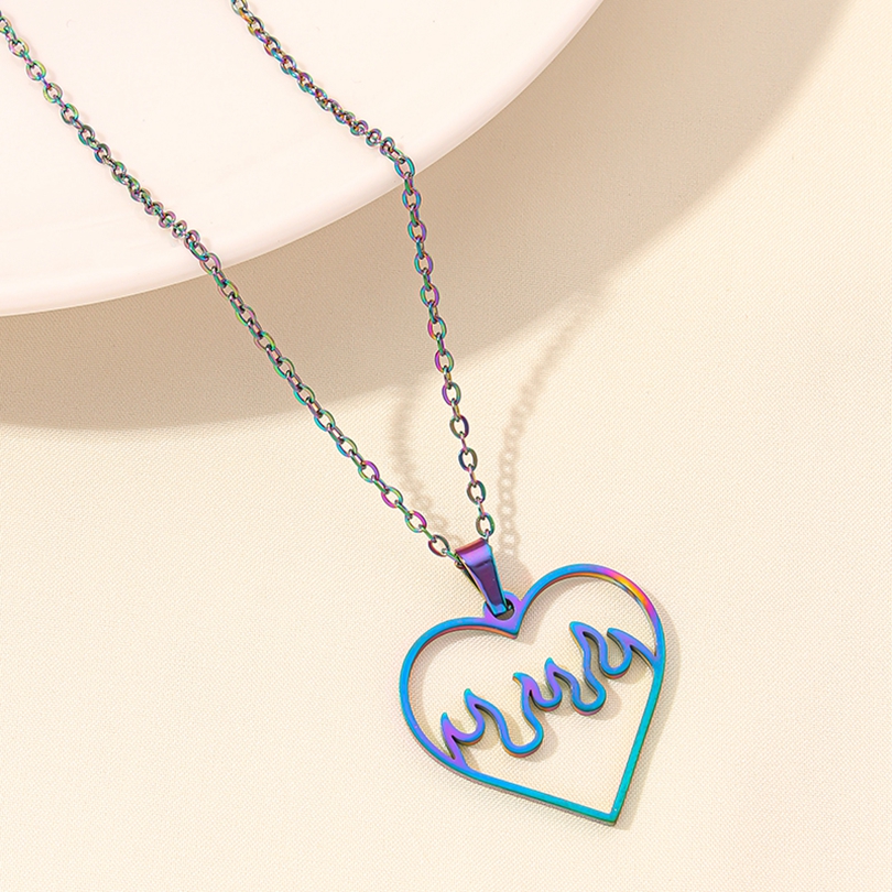 304 Stainless Steel Elegant Cute Luxurious Plating Heart Shape Pendant Necklace display picture 37