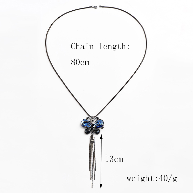 Elegant Geometric Butterfly Alloy Crystal Wholesale Pendant Necklace display picture 2