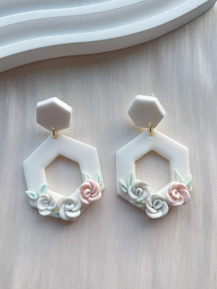 1 Pair Pastoral Rose Flower Plating Soft Clay 14k Gold Plated Drop Earrings display picture 9