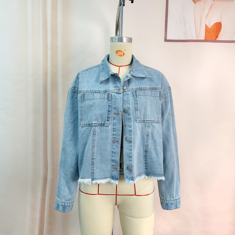 Frau Lässig Strassenmode Herzform Einfarbig Einreihig Mantel Jeansjacke display picture 4