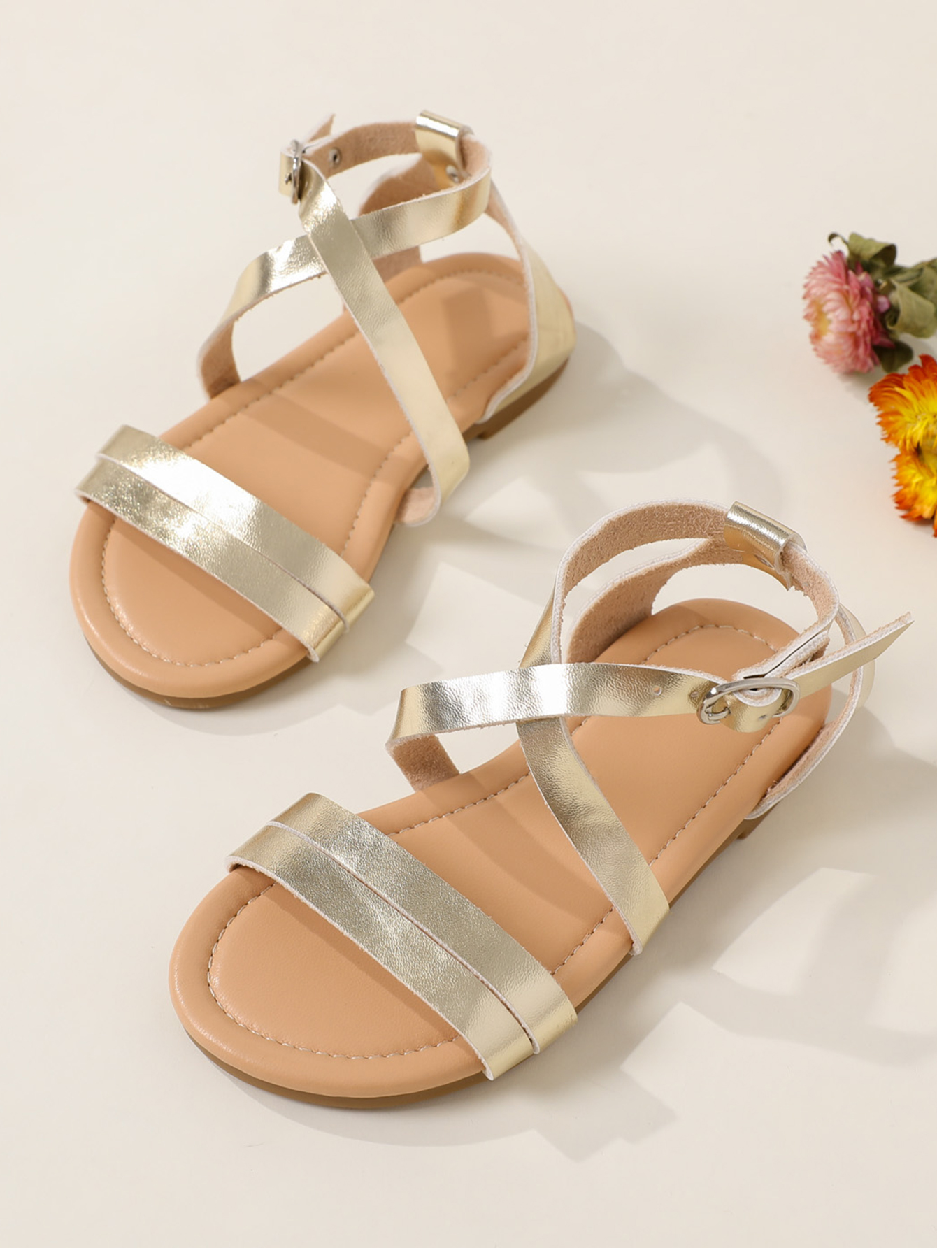 Girl's Casual Elegant Multicolor Point Toe Casual Sandals display picture 3