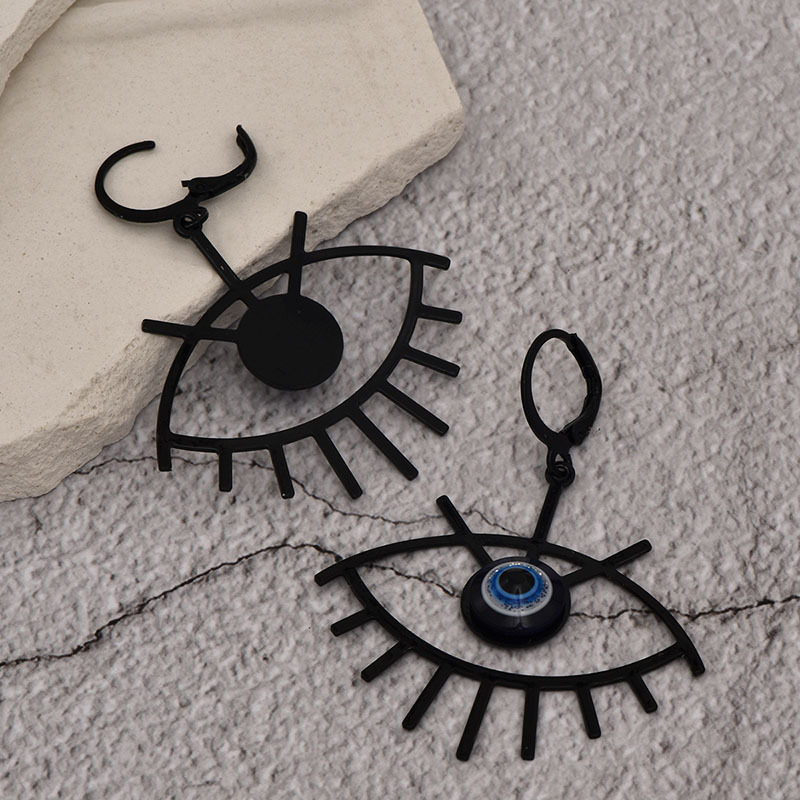 1 Pair Simple Style Devil's Eye Stoving Varnish Hollow Out Alloy Drop Earrings display picture 5