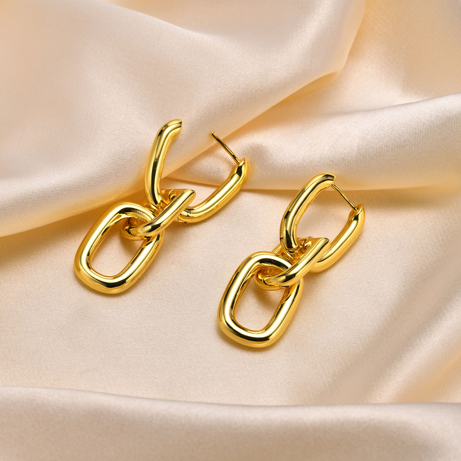 1 Pair Simple Style Classic Style Geometric Plating Brass Gold Plated Drop Earrings display picture 4