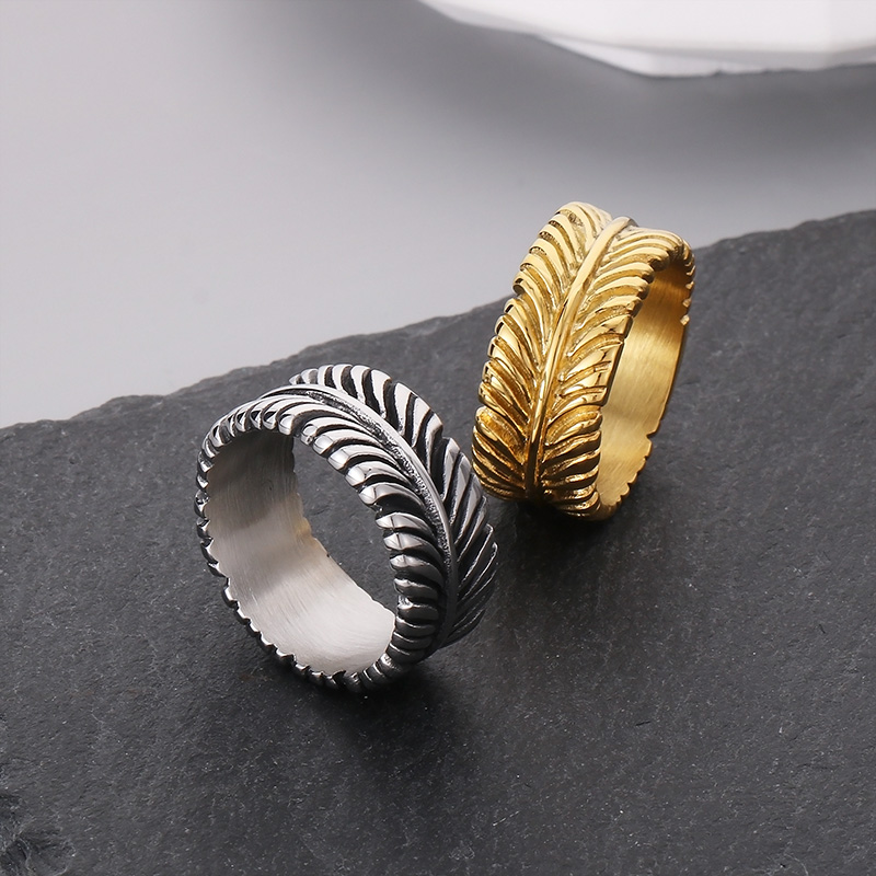 Punk Leaves Titanium Steel 18K Gold Plated Men's Rings display picture 9