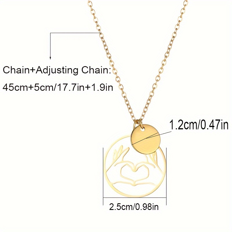 Stainless Steel Retro Simple Style Heart Shape Plating Carving Pendant Necklace display picture 1
