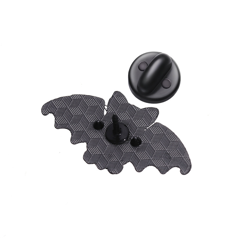 Cute Cartoon Letter Bat Alloy Plating Unisex Brooches display picture 1