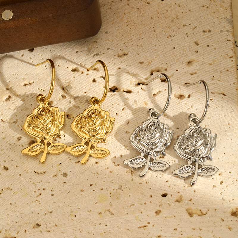 1 Pair Romantic Rose Plating 304 Stainless Steel 18K Gold Plated Drop Earrings display picture 18