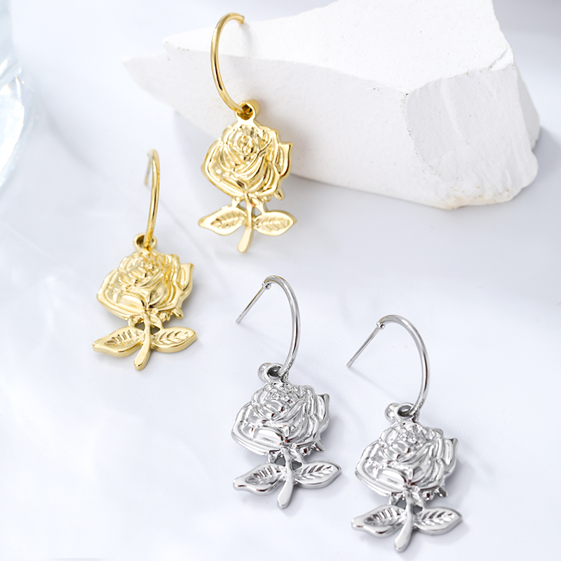 1 Pair Romantic Rose Plating 304 Stainless Steel 18K Gold Plated Drop Earrings display picture 19