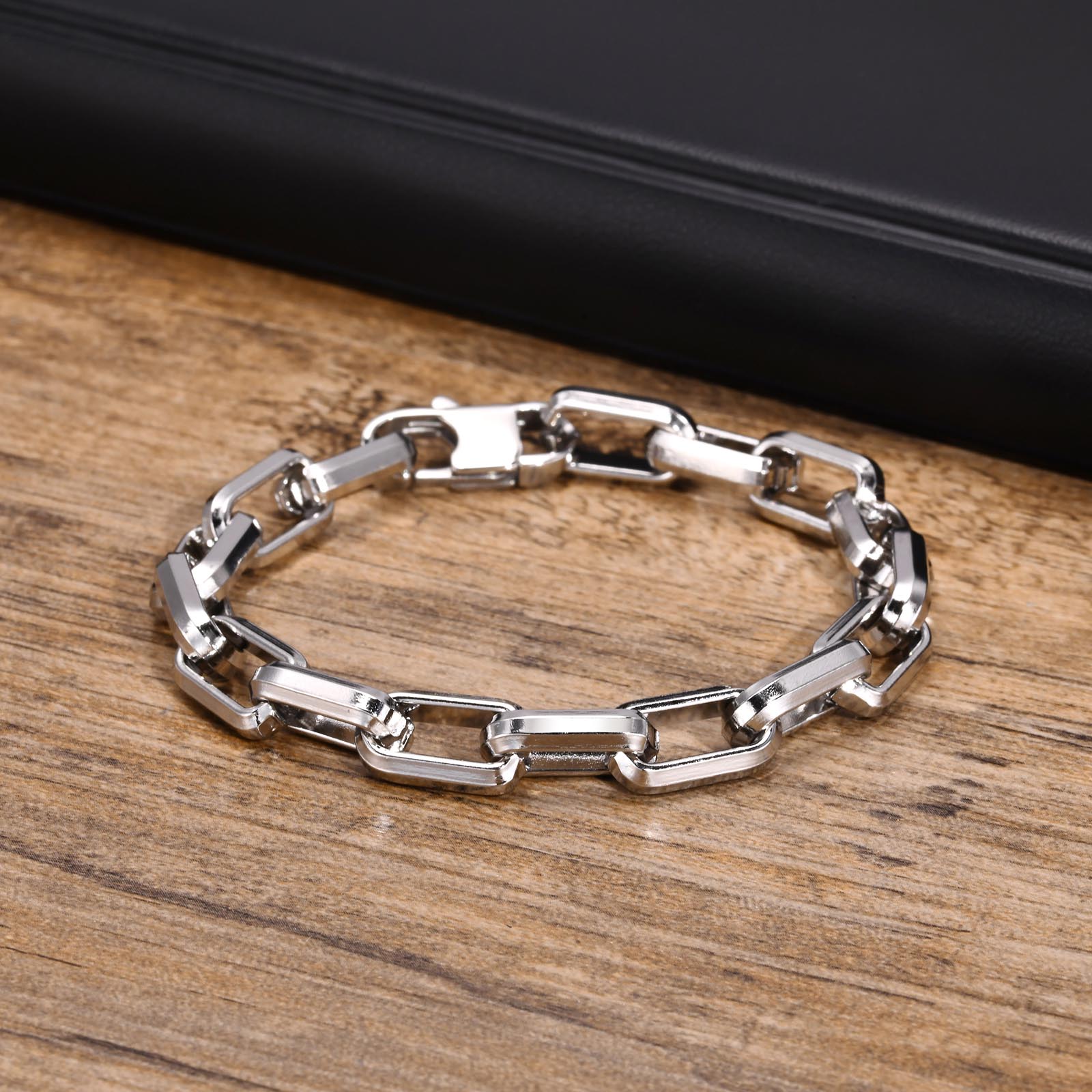 Simple Style Solid Color 304 Stainless Steel Handmade Men's Bracelets display picture 2