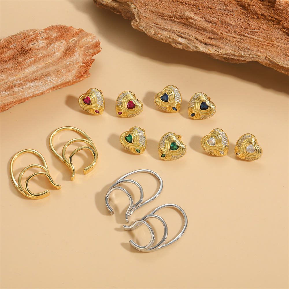 1 Pair Vintage Style Heart Shape Inlay Copper Zircon 14K Gold Plated Ear Studs display picture 6