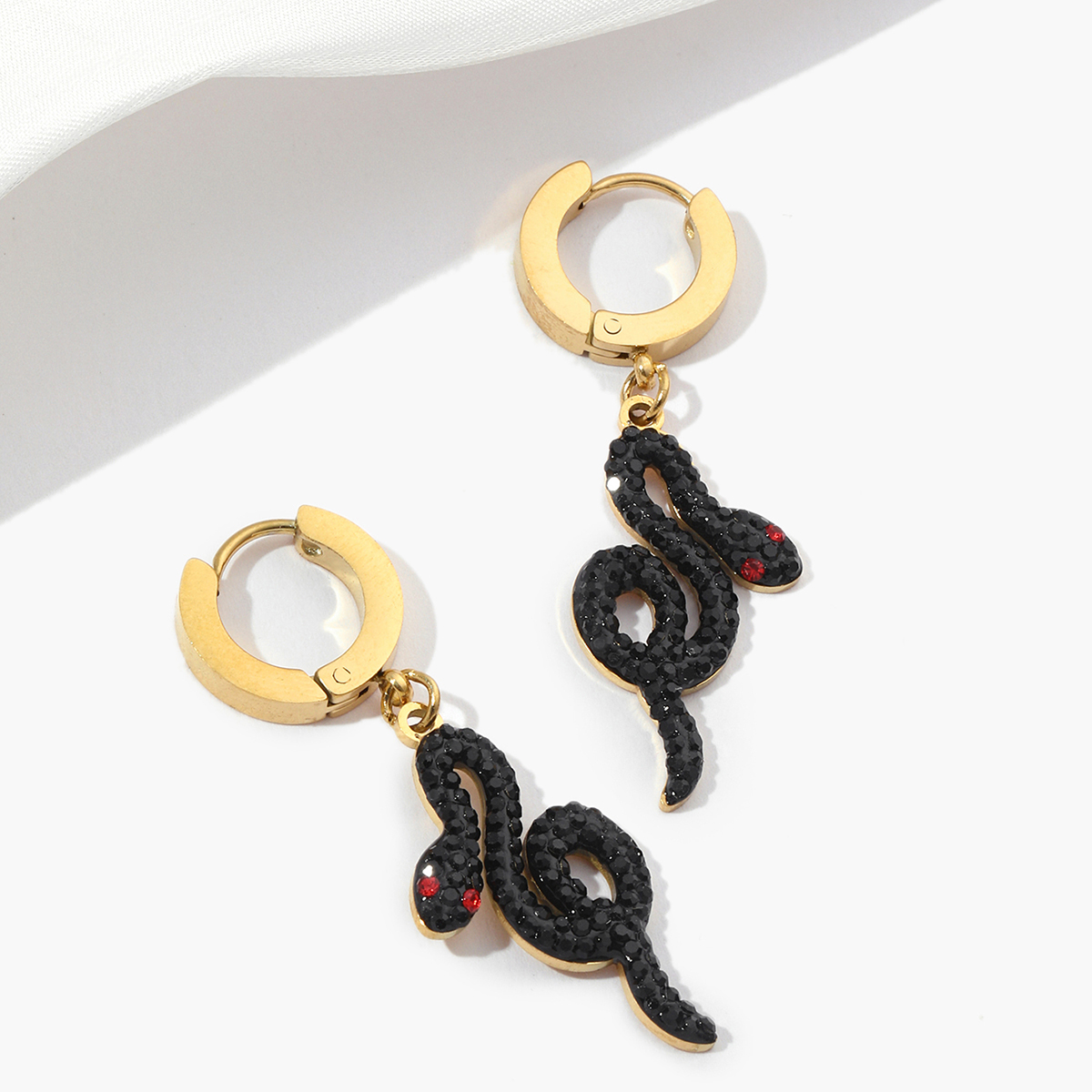 1 Paire Drôle Serpent Polissage Placage Incruster Acier Au Titane Strass Boucles D'oreilles display picture 1