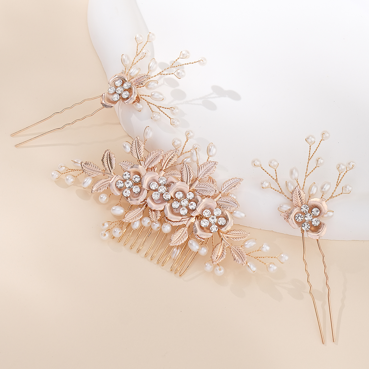 Women's Sweet Flower Imitation Pearl Rhinestone Metal Handmade Insert Comb display picture 2