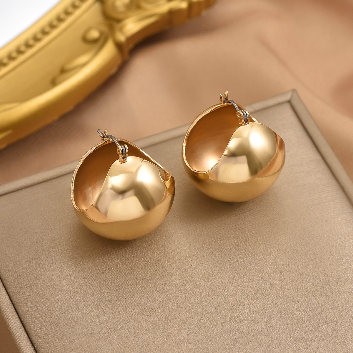 1 Paar IG-Stil Einfacher Stil Ball Überzug Eisen Ohrringe display picture 3