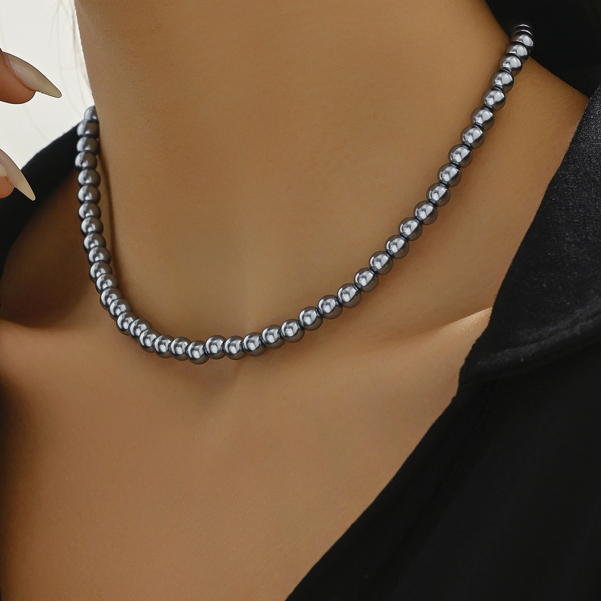 Elegant Einfacher Stil Geometrisch Harz Perlen Frau Halskette display picture 2