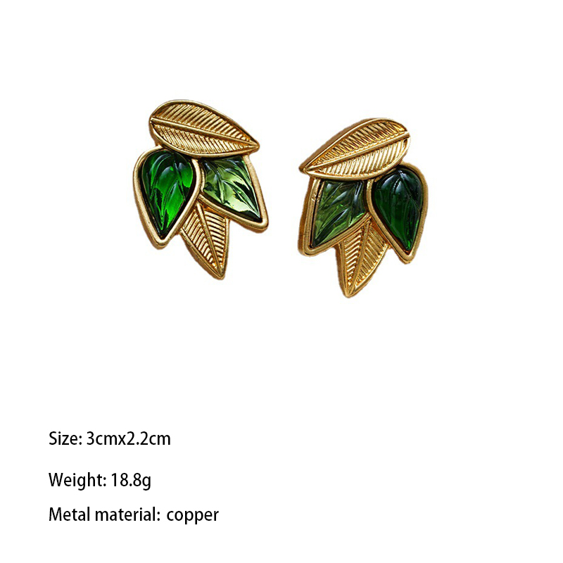 1 Pair Retro Leaves Plating Copper Ear Studs display picture 5