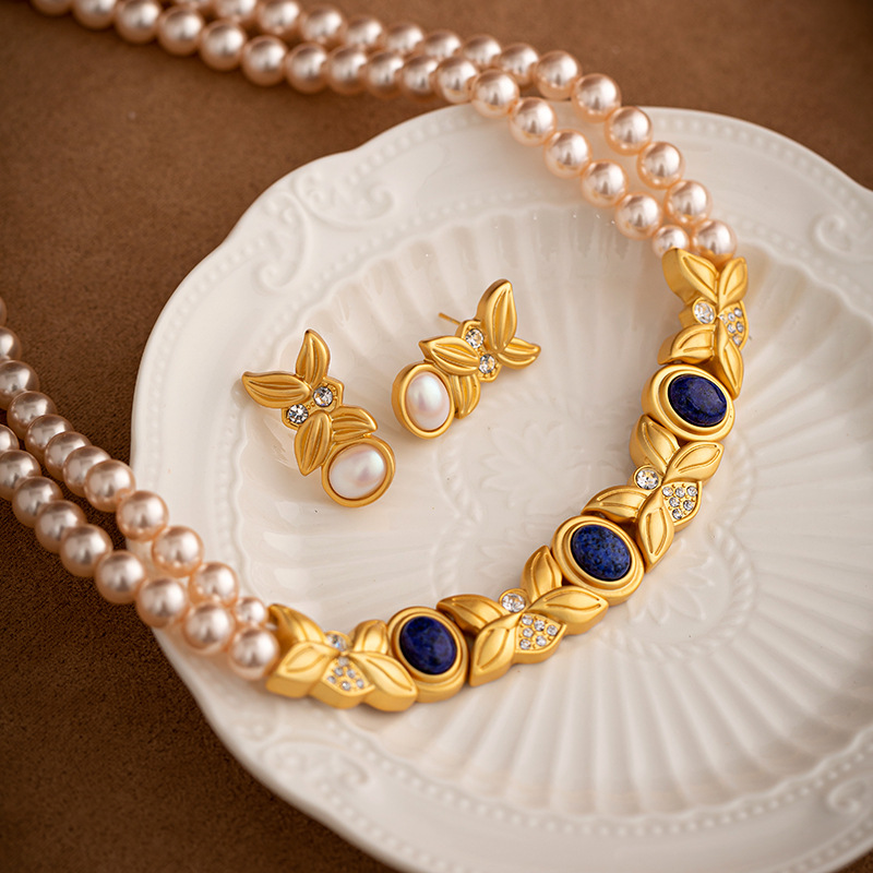 1 Par Glamour Retro Sale De Enchapado Embutido Cobre Perlas Artificiales Circón Pendientes display picture 4