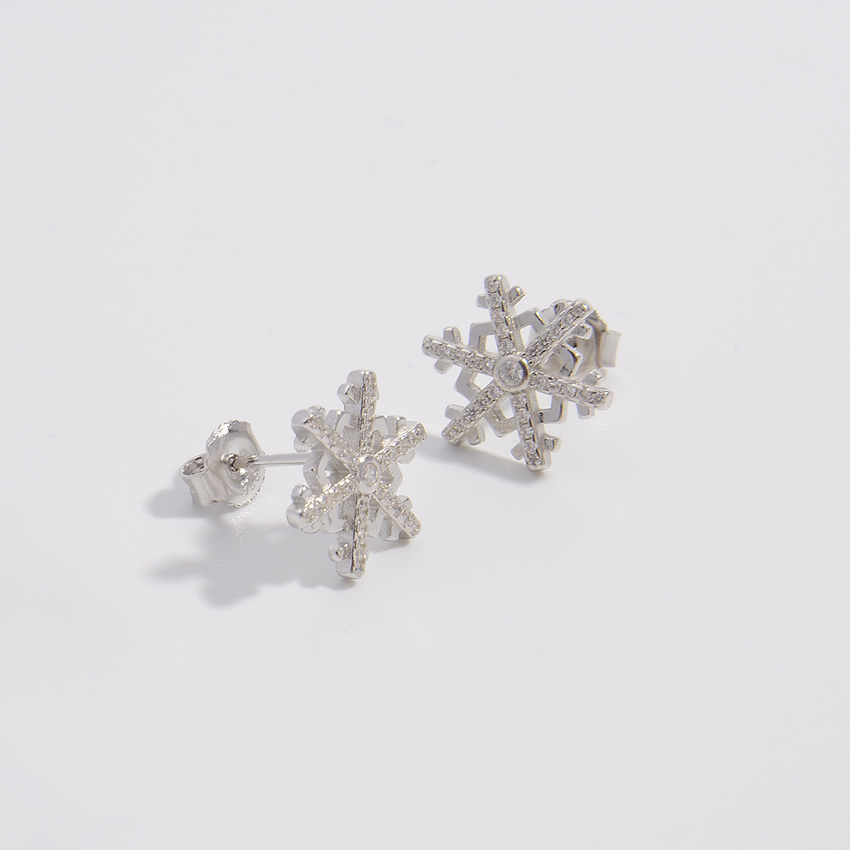 1 Pair Simple Style Snowflake Plating Inlay Sterling Silver Zircon Ear Studs display picture 3