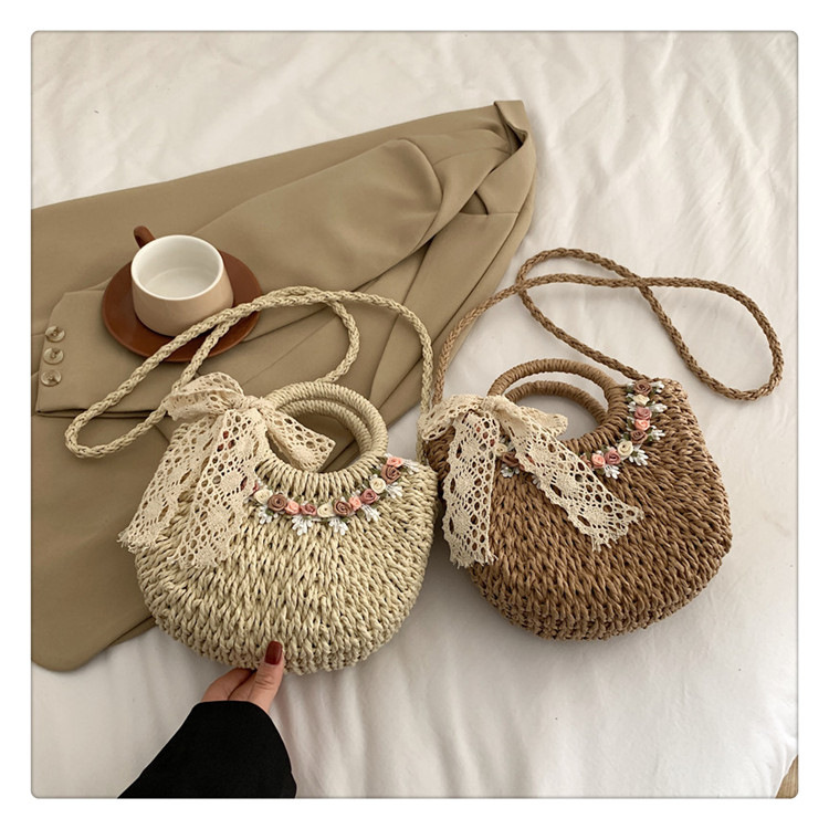 Women's Medium Straw Color Block Vintage Style Classic Style String Shoulder Bag display picture 6
