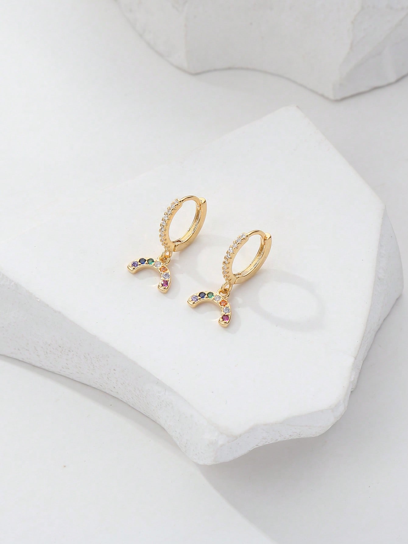 1 Pair IG Style Shiny Elk Inlay Copper Zircon 18K Gold Plated Ear Studs display picture 4