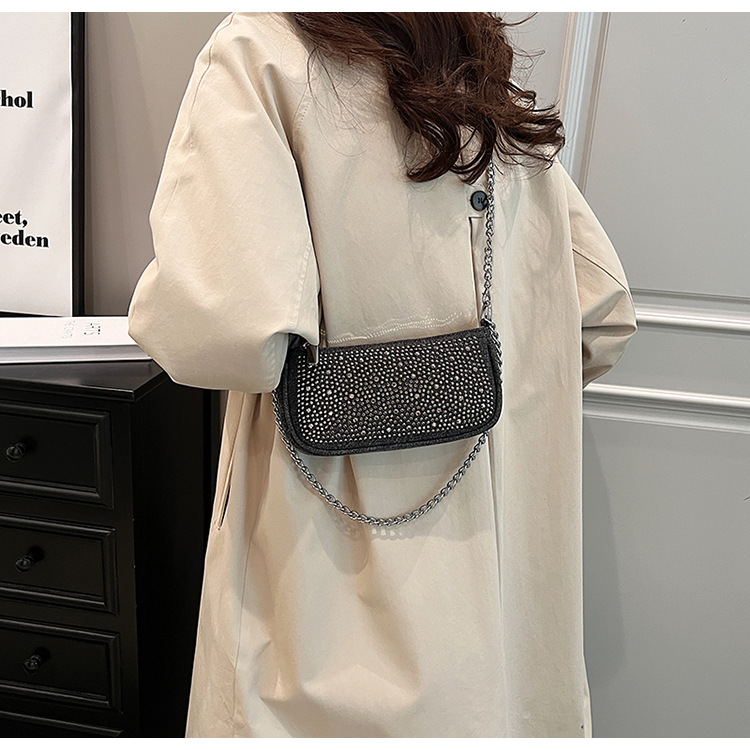 Women's Small Denim Color Block Vintage Style Classic Style Zipper Shoulder Bag display picture 4