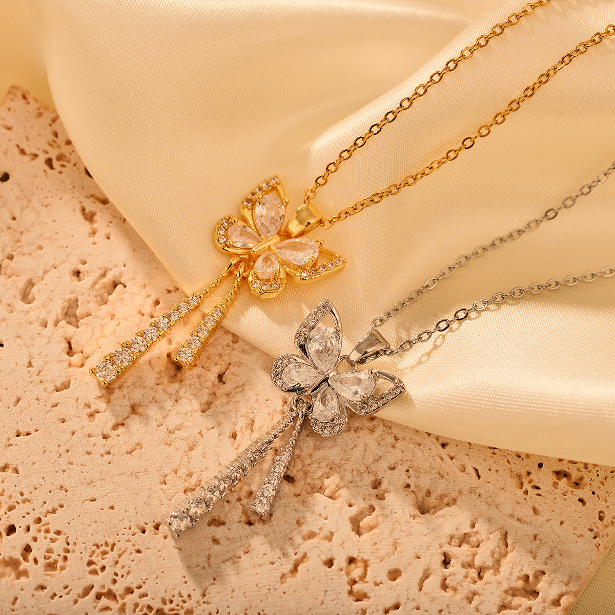 Kupfer Elegant Einfacher Stil Schmetterling Quaste Halskette Mit Anhänger display picture 1