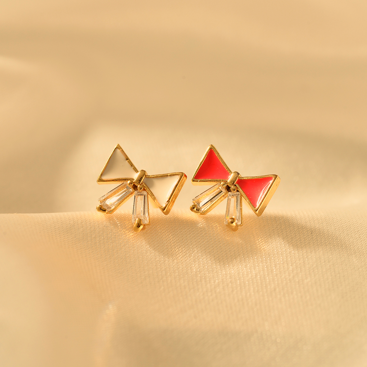 1 Pair Cute Bow Knot Alloy Ear Studs display picture 7
