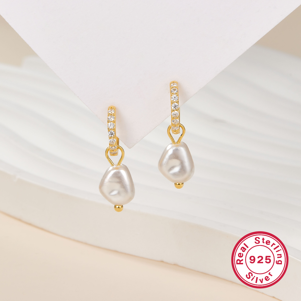 1 Pair Elegant Simple Style Geometric Plating Inlay Sterling Silver Artificial Pearls Rhinestones Drop Earrings display picture 2