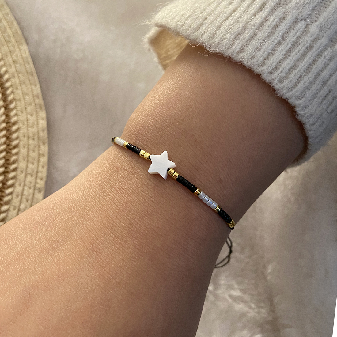 Romantic Commute Star Rope Shell Beaded Braid Women's Bracelets display picture 8