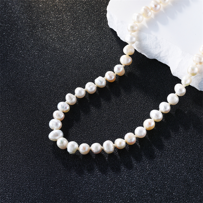 Elegant Einfacher Stil Runden Rostfreier Stahl Süßwasserperle Perlen Handgemacht Halskette display picture 2