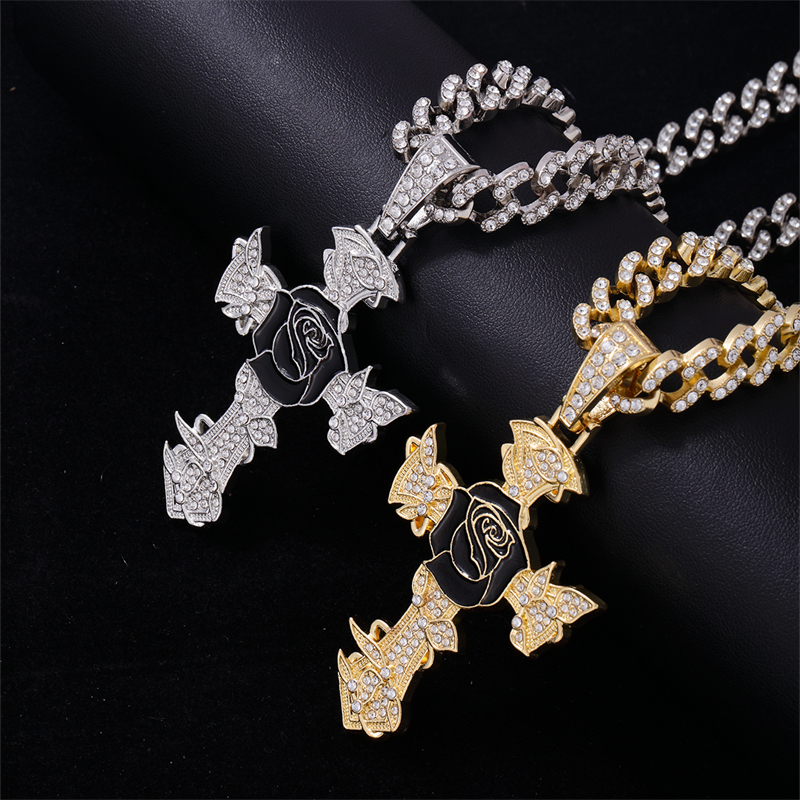 Hip-Hop Cross Rose Zinc Alloy Plating Inlay Rhinestones K Gold Plated Rhodium Plated Men's Pendant Necklace display picture 4