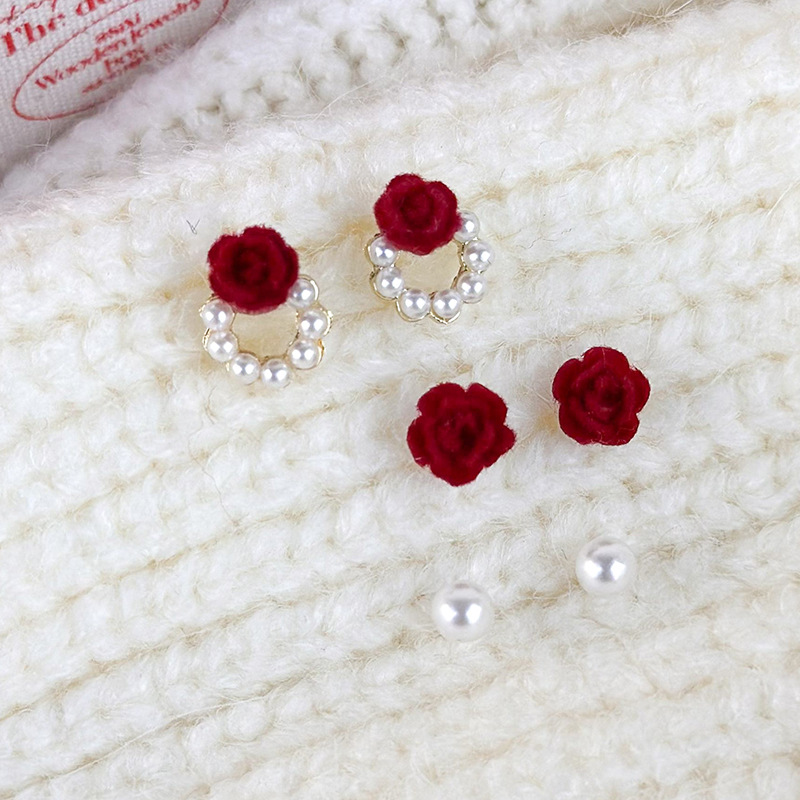 Wholesale Jewelry Simple Style Flower Alloy Pearl Inlay Earrings display picture 2
