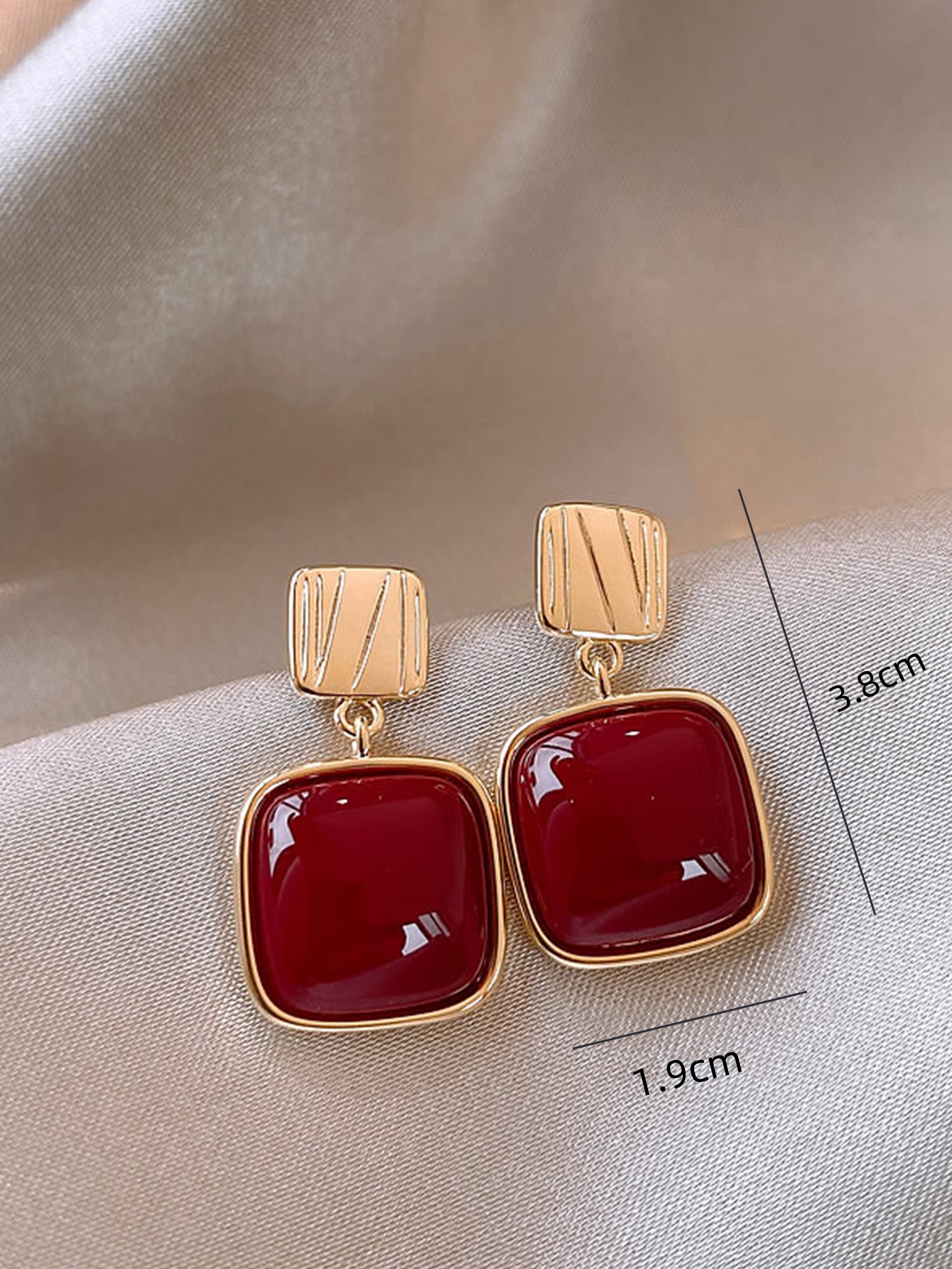 1 Pair French Style Geometric Alloy Drop Earrings display picture 2