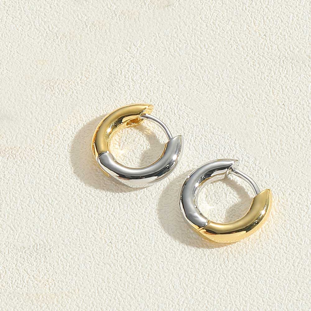 1 Pair Vintage Style Simple Style Commute Round Plating Inlay Copper Zircon 14k Gold Plated Earrings display picture 3