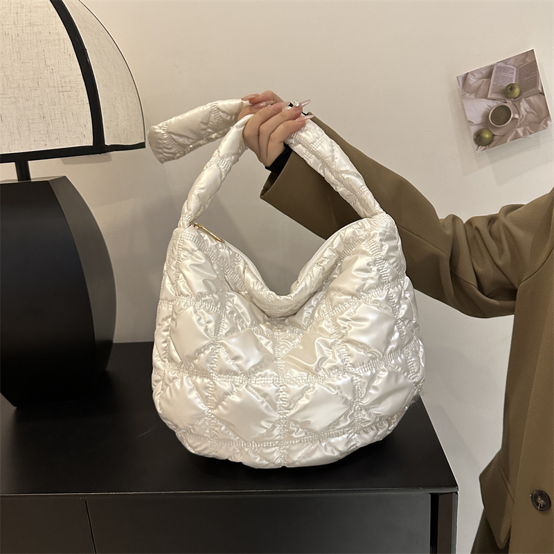 امرأة قماش منقوشة النمط الكلاسيكي خيوط الخياطة نصف دائرة سحاب البنطلون حقيبة الإبط display picture 6