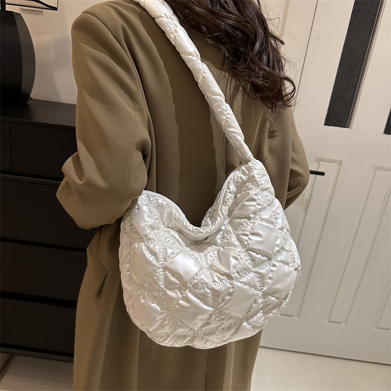 امرأة قماش منقوشة النمط الكلاسيكي خيوط الخياطة نصف دائرة سحاب البنطلون حقيبة الإبط display picture 15