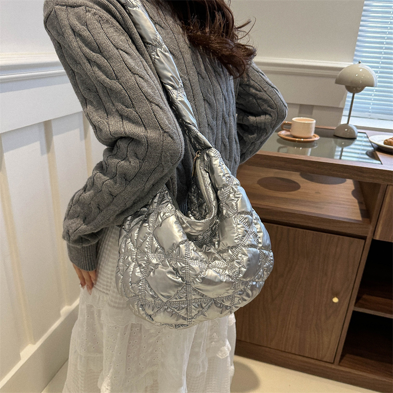 امرأة قماش منقوشة النمط الكلاسيكي خيوط الخياطة نصف دائرة سحاب البنطلون حقيبة الإبط display picture 16