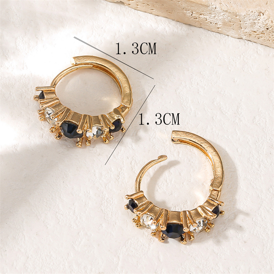 1 Pair Simple Style Geometric Copper Rhinestones Hoop Earrings display picture 4