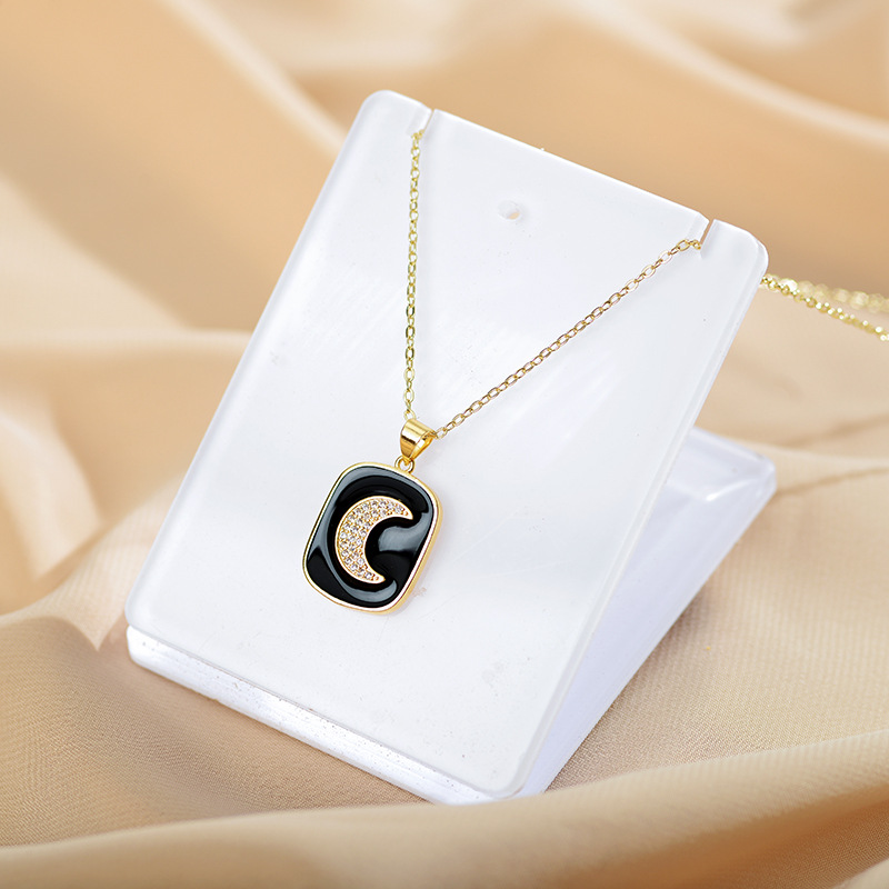 Elegant Moon Copper Enamel Plating Inlay Zircon Gold Plated Pendant Necklace display picture 2