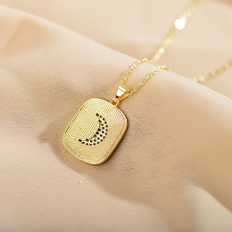 Elegant Moon Copper Enamel Plating Inlay Zircon Gold Plated Pendant Necklace display picture 5