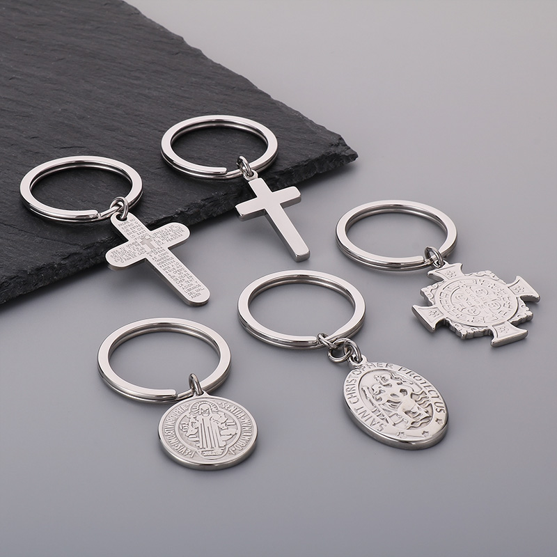 Einfacher Stil Menschlich Kreuzen Titan Stahl Taschenanhänger Schlüsselbund display picture 7