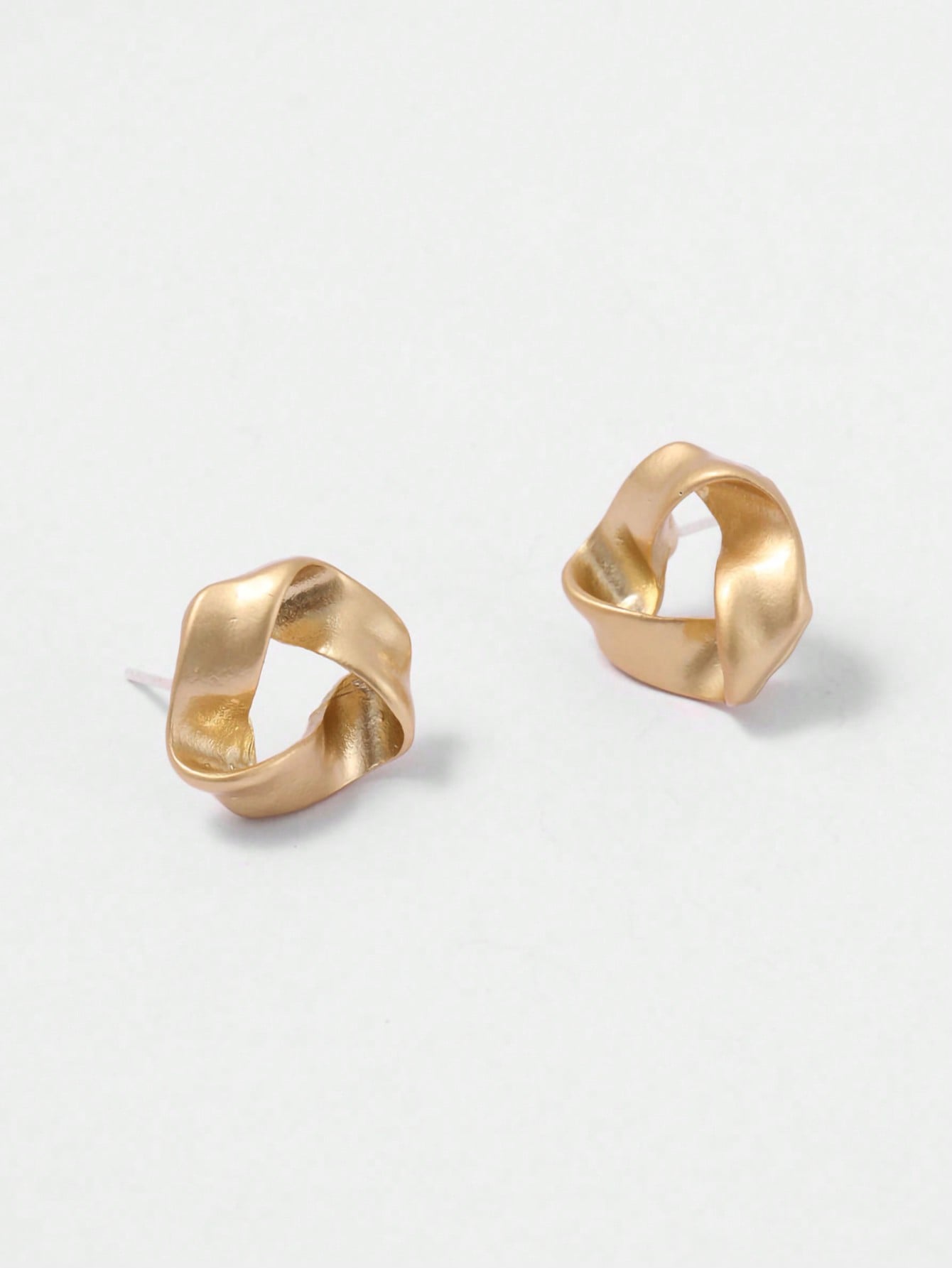 1 Pair Simple Style C Shape Plating Alloy Ear Studs display picture 7