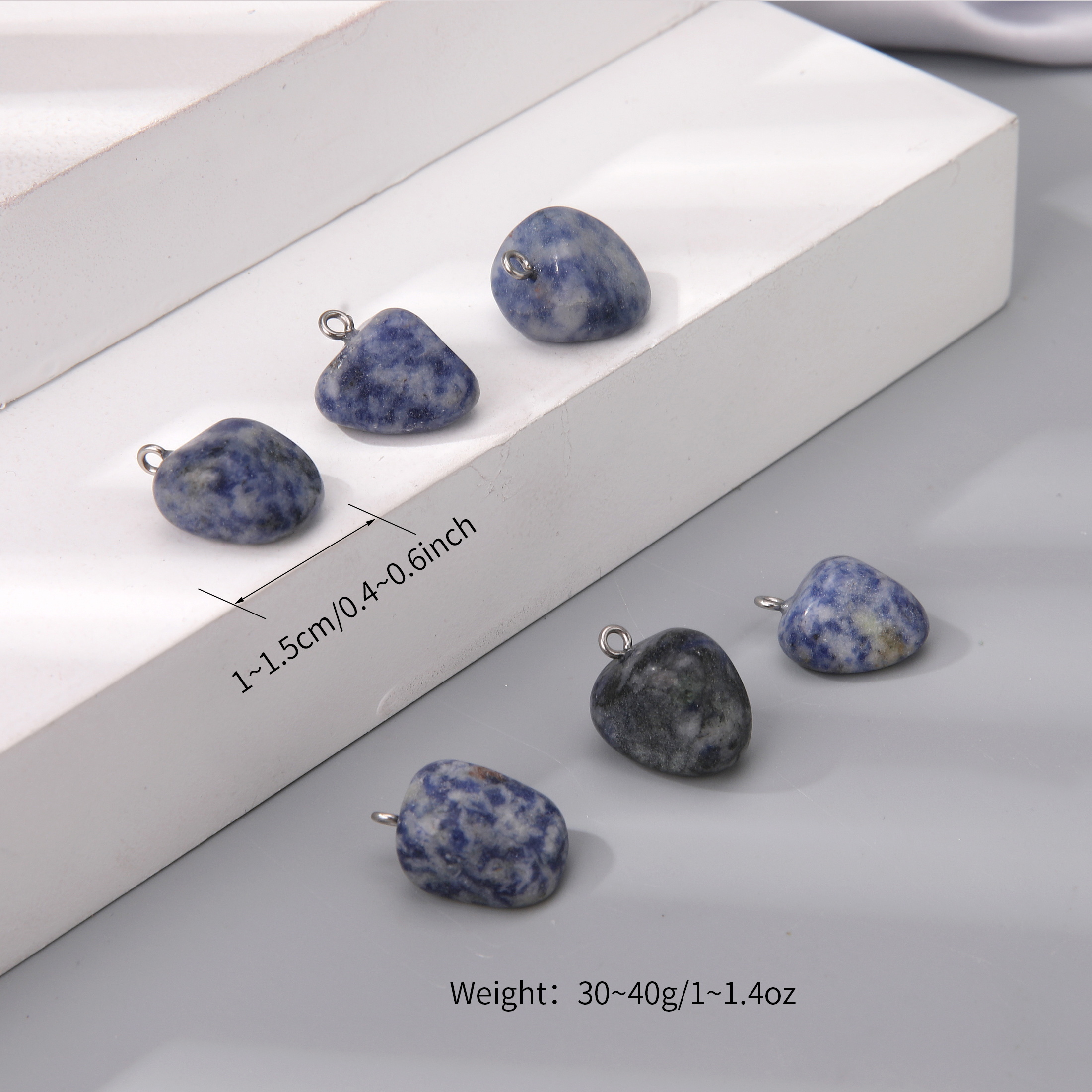 6 Stück Ein Naturstein Mondstein Opal Irregulär Poliert Anhänger display picture 3
