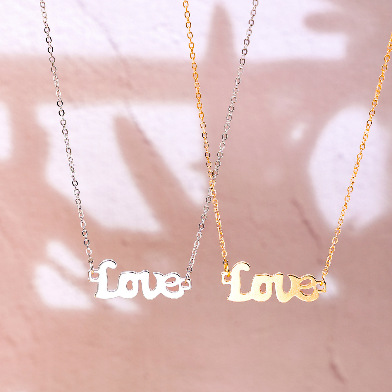 Ig Style Romantic Simple Style Love Alloy Irregular Plating Metal Women's Necklace display picture 1