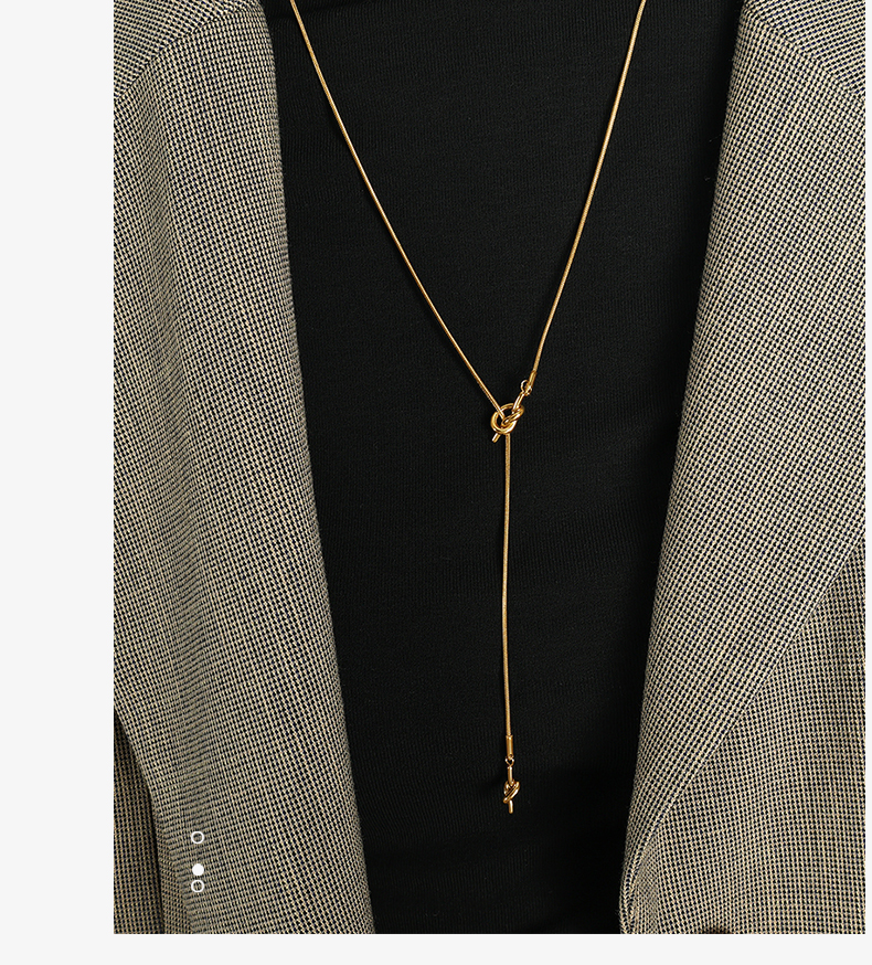 Casual Simple Style Knot Titanium Steel Plating Metal Button Sweater Chain display picture 9
