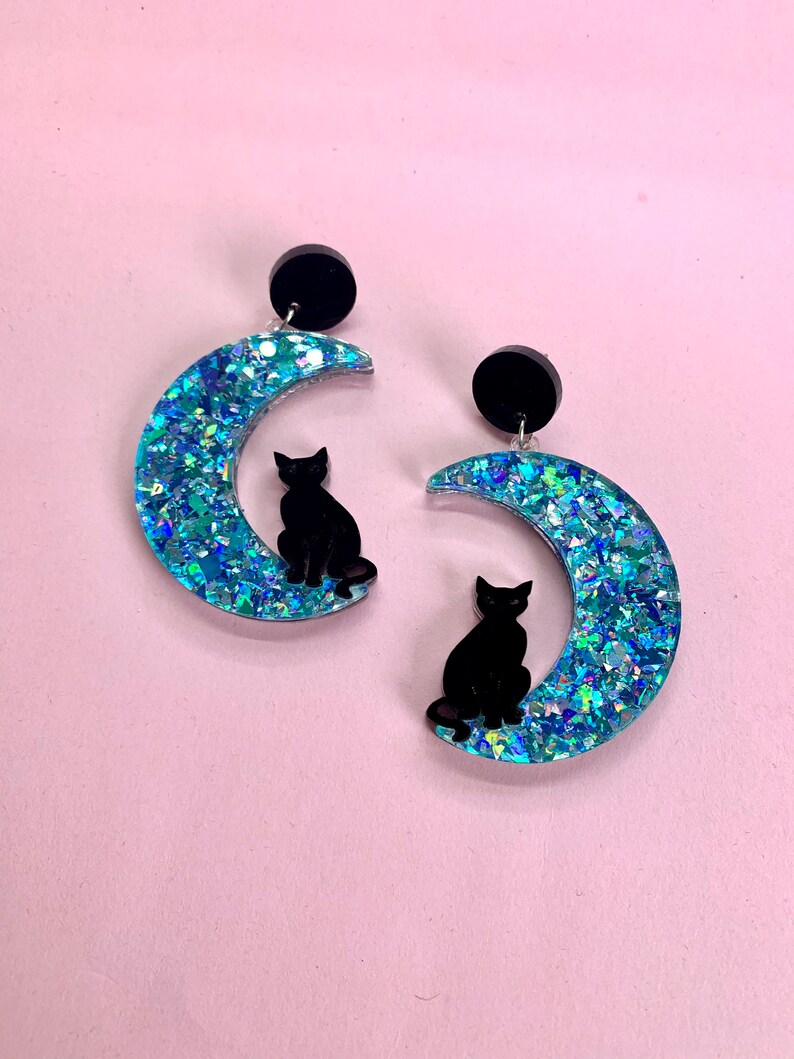 1 Pair Retro Novelty Artistic Animal Moon Cat Arylic Drop Earrings display picture 5