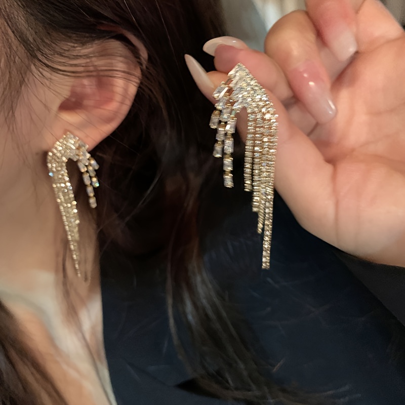1 Pair Glam Shiny Tassel Plating Inlay Copper Rhinestones Silver Plated Drop Earrings display picture 2