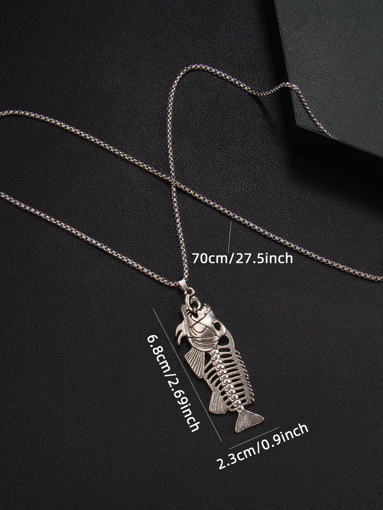 Retro Punk Commute Fish Bone 201 Stainless Steel Zinc Alloy Unisex Sweater Chain display picture 3